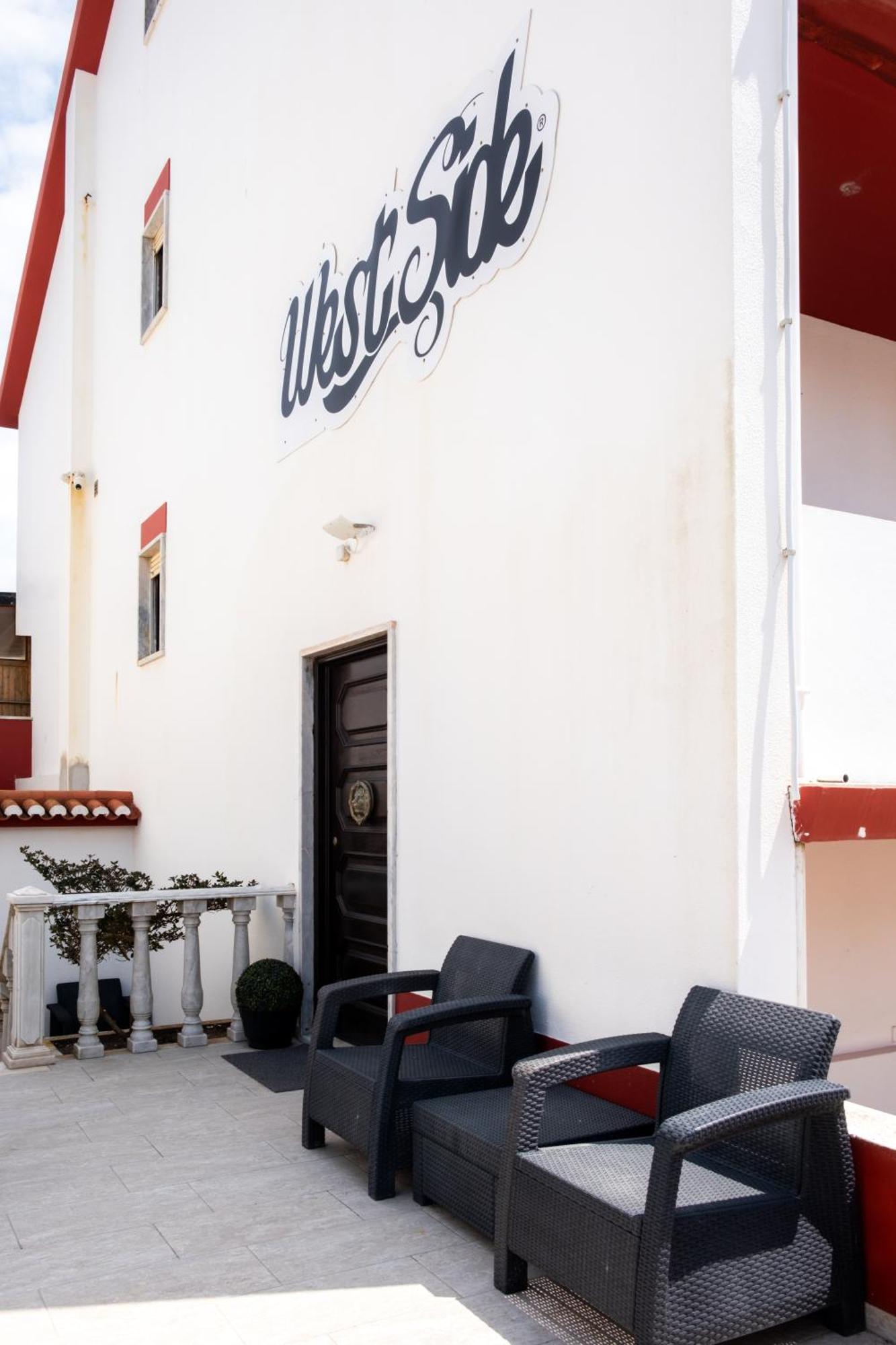 פניש West Side Guesthouse מראה חיצוני תמונה